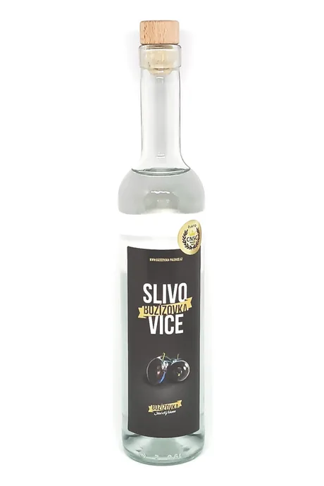 Slivovice 500 ml z Jihočeského lihovaru